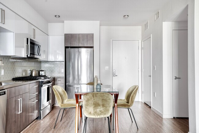 Photo - 650 E Capitol Ave Unit FL5-ID2071