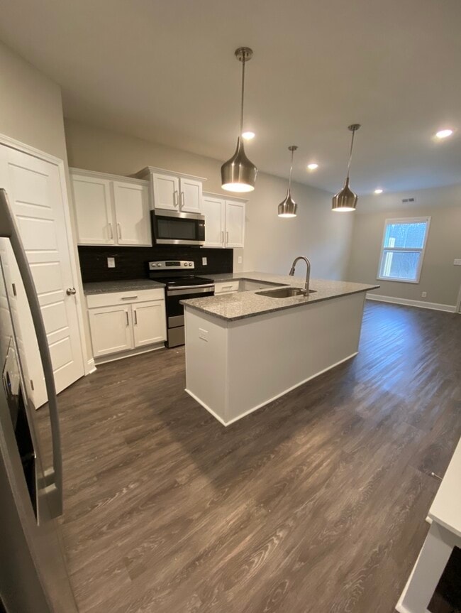 Photo - 1031 Glenkirk Dr