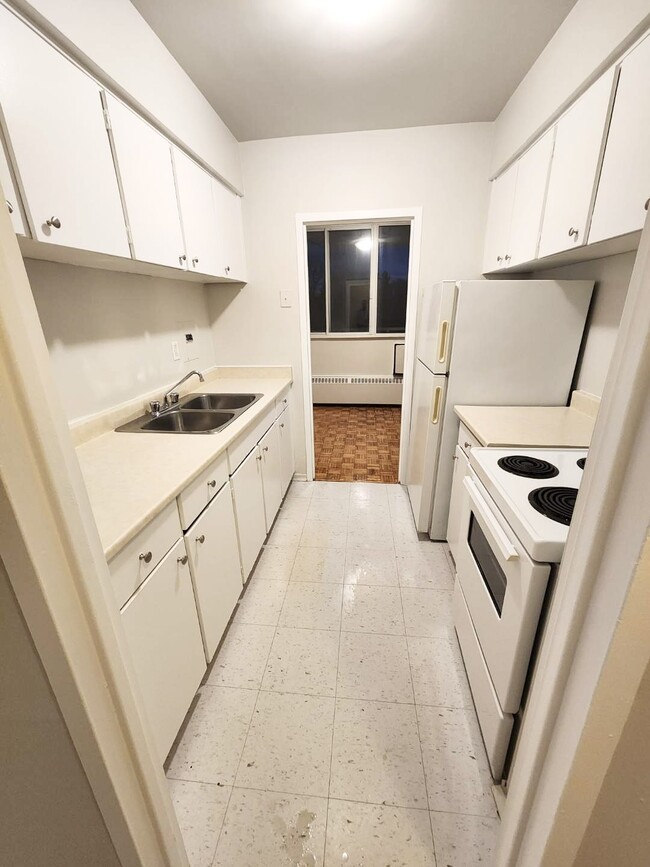 Photo - 186 Edinburgh Rd S