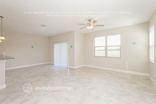 Photo - 2900 Coach Manors Way