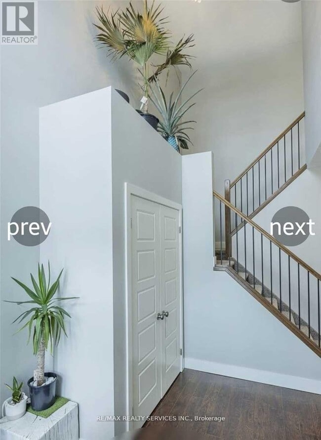 Photo - 1368 Lawson Rd