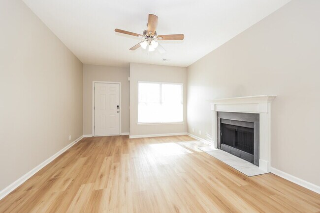 Photo - 7233 Legacy Dr