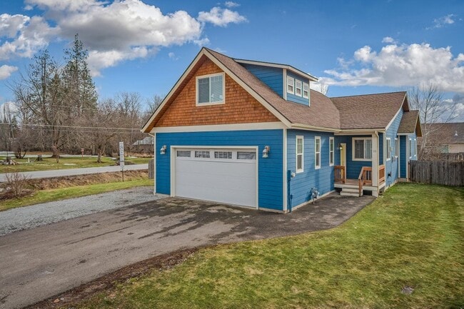 Photo - 100 Rebeccas Way