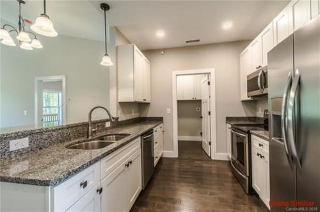 Photo - 124 Foxden Dr Unit 202