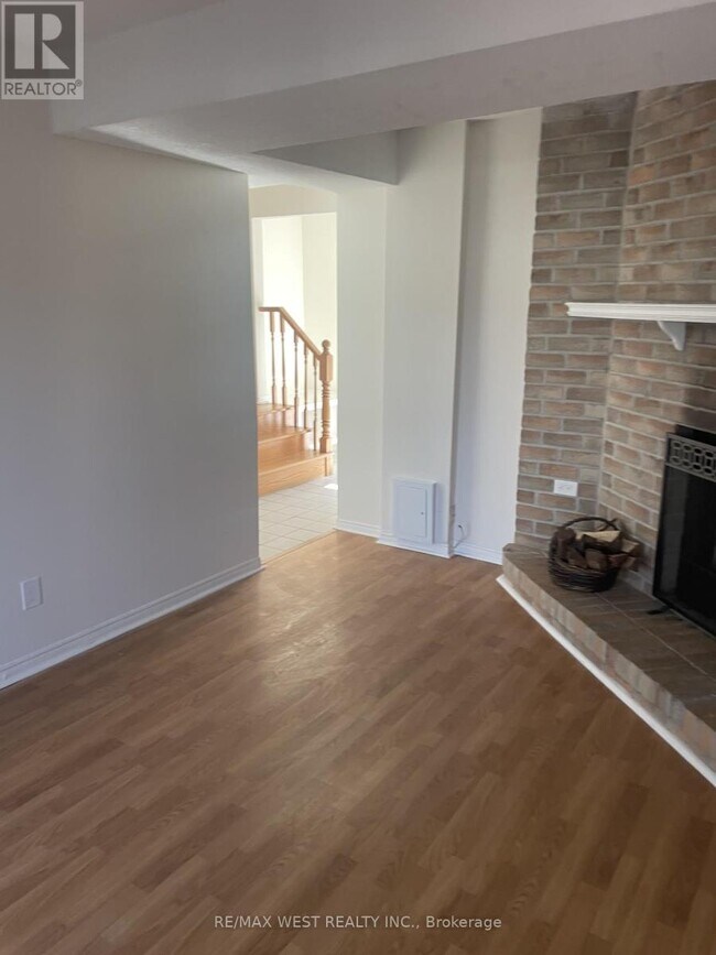 Photo - 2299 Marine Dr