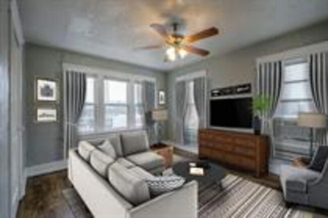 Building Photo - 3721 Broadway Blvd Rental