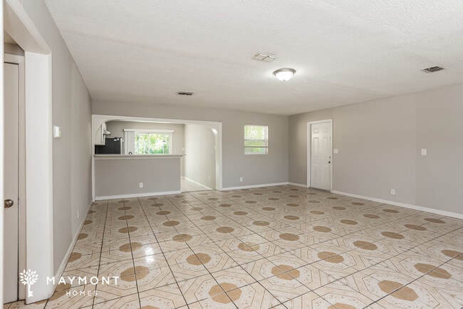 Photo - 6308 Merrill Rd