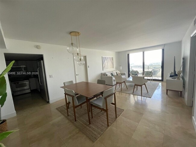 Photo - 2333 Brickell Ave Unidad PH210