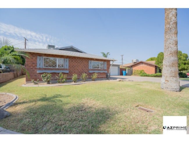 Building Photo - Fall in Love With This Beautifully Updated... Rental