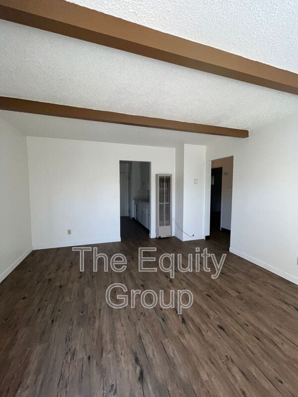 Photo - 513 E Myrtle Ave Unit B