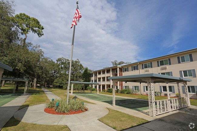Photo - Florida Gulf Coast Apartments