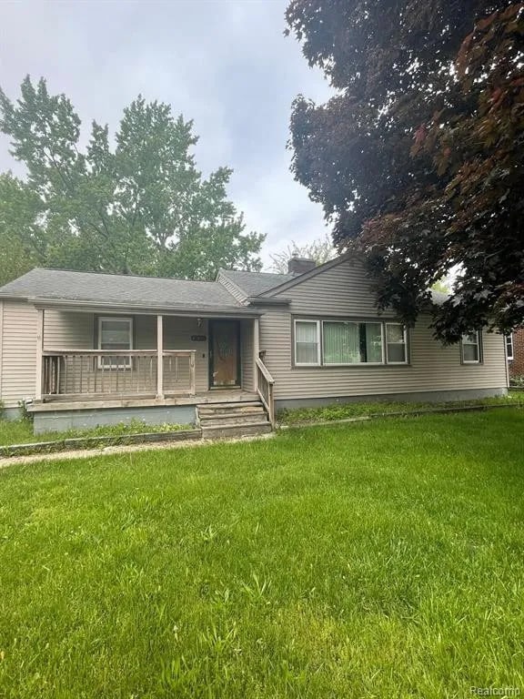 Photo - 32851 Linderman Ave