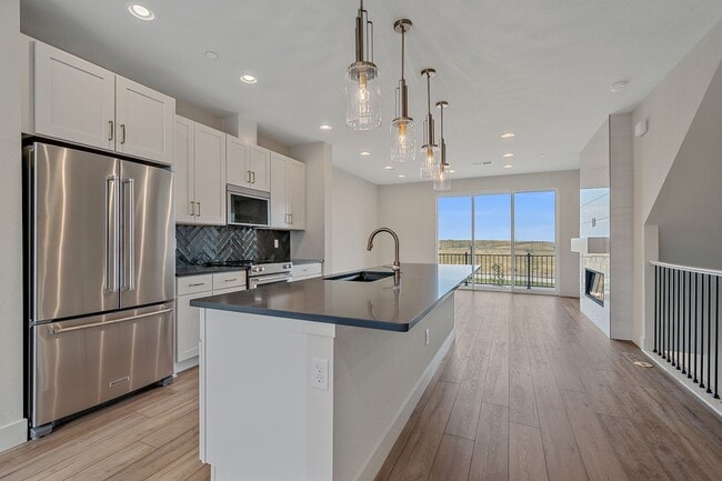 Photo - 10860 Lyric St