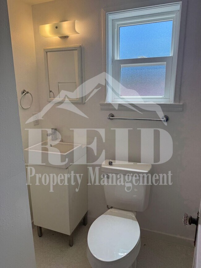 Photo - Cambrian1113 Unit 1113 1/2