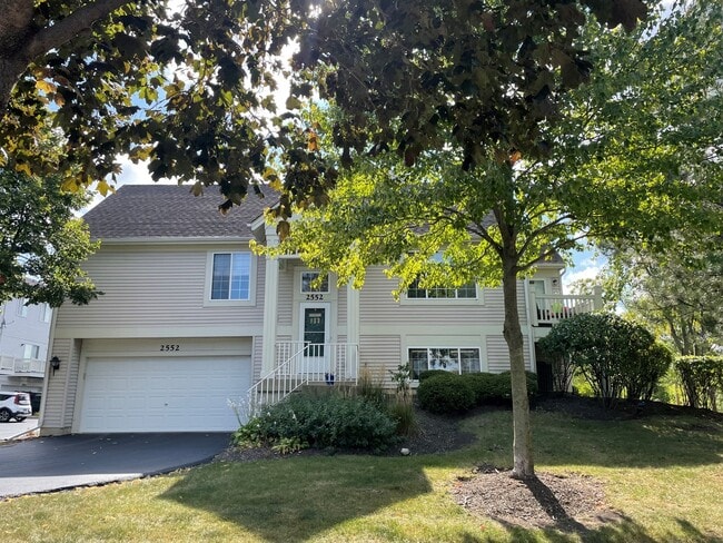 Building Photo - 2552 Hatfield Ct Unit 0 Rental