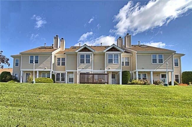 Photo - 2507 Whispering Hills Dr Townhome