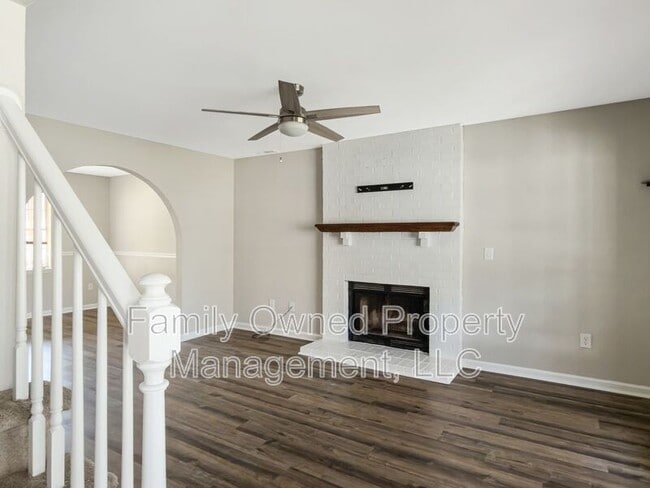 Photo - 2296 Boulder Ct