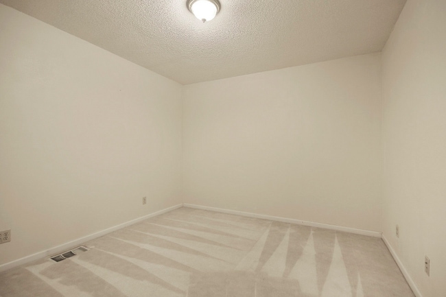 Photo - 711 E Brick St