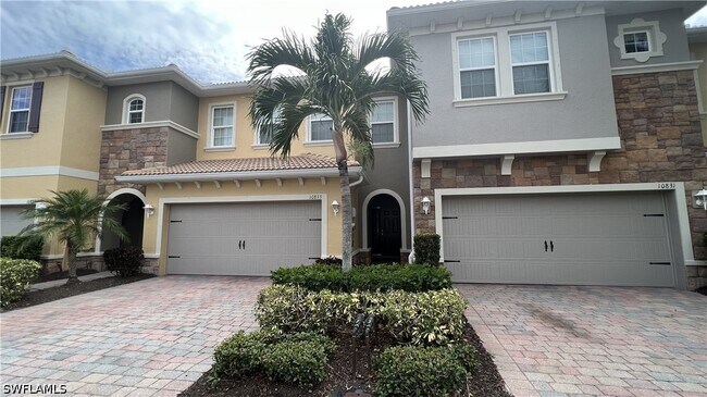10833 Alvara Way