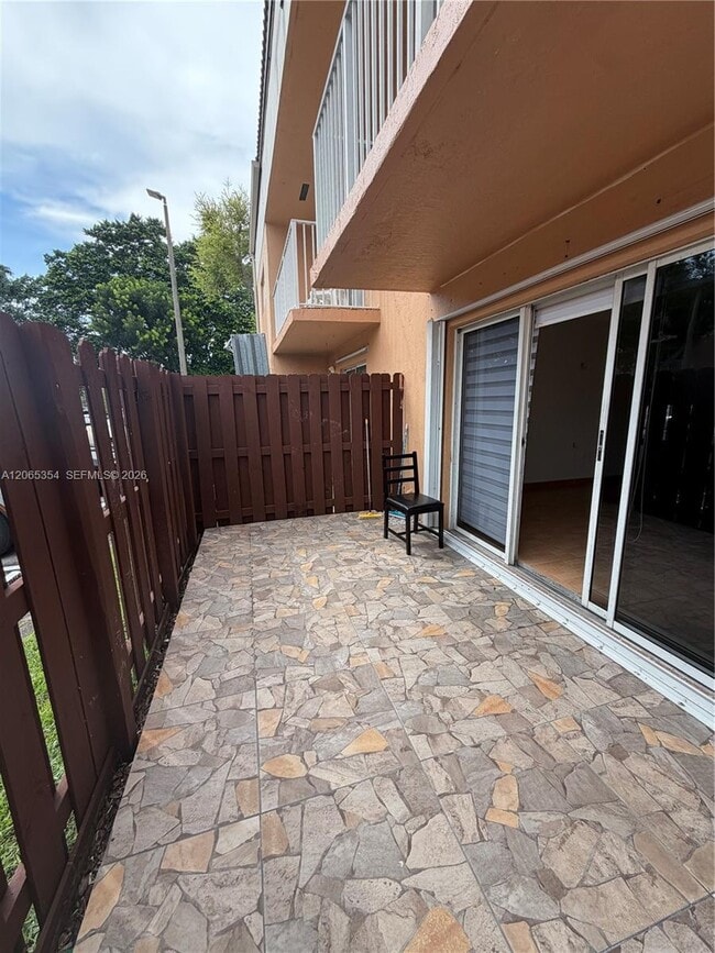 Photo - 14911 SW 80th St Unidad 111