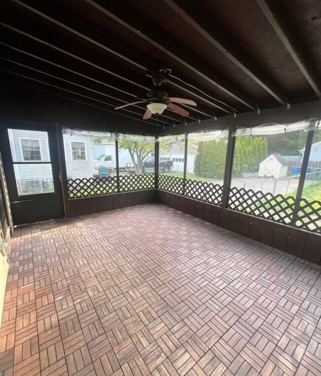30 Coram St Unit 1