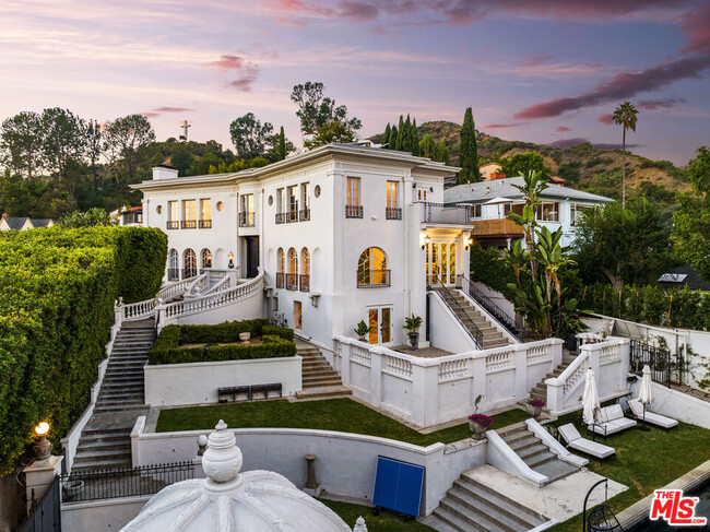 Photo - 6533 Cahuenga Terrace House