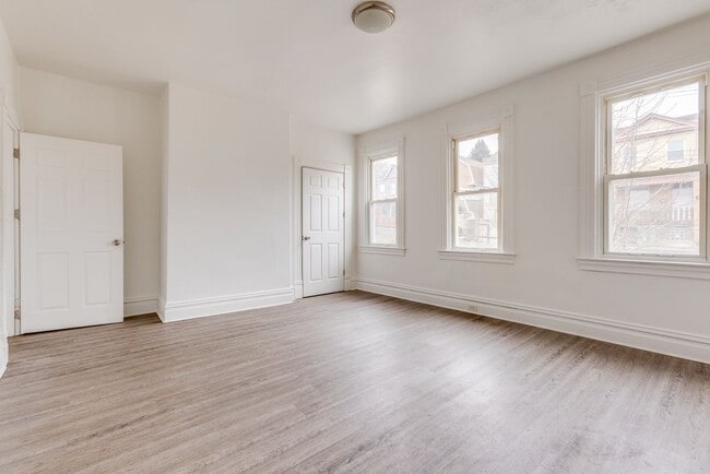 Photo - 440 Hays Ave Unidad Third Floor Apt 3