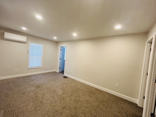 Photo - 1700 W University St Unidad 5