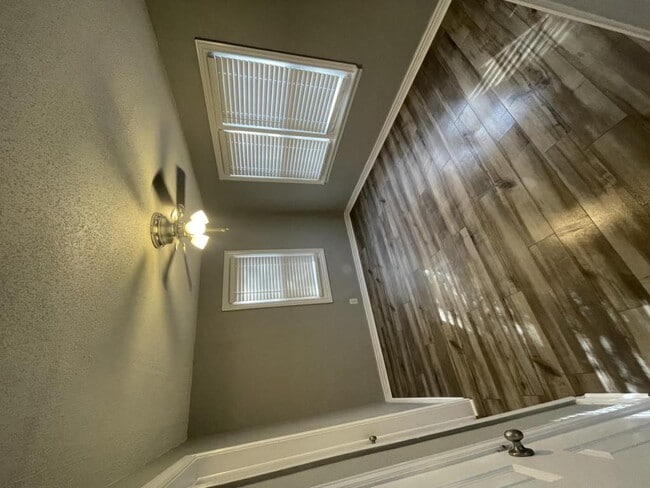 Photo - 821 New Hampshire Ave