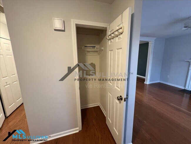 Photo - 4905 Gaithers Pointe Dr