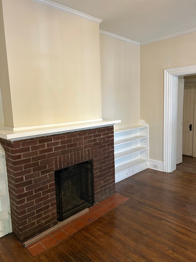 1021 Green St Unit 1A