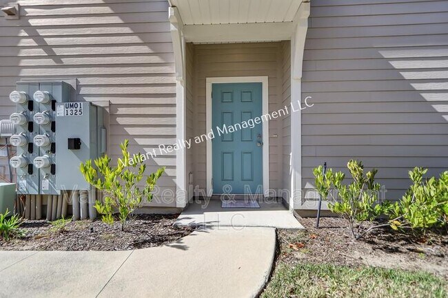 Photo - 1325 Salt Ridge Ave