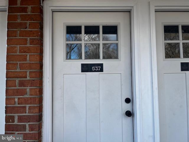 Building Photo - 319 Columbia Ave Unit 537