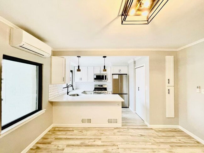 Photo - 10257 63rd Ave