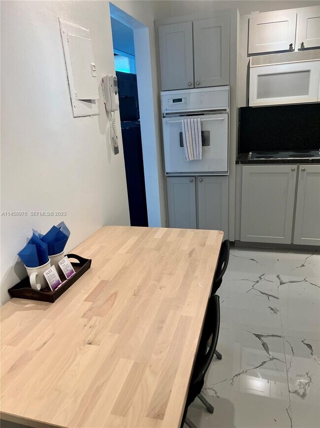 Photo - 3801 S Ocean Dr Unit 6S