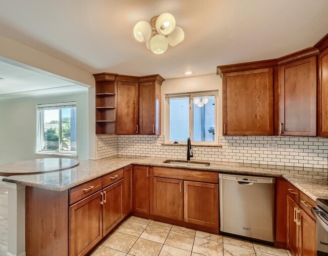 Photo - 2964 W 40th Ave