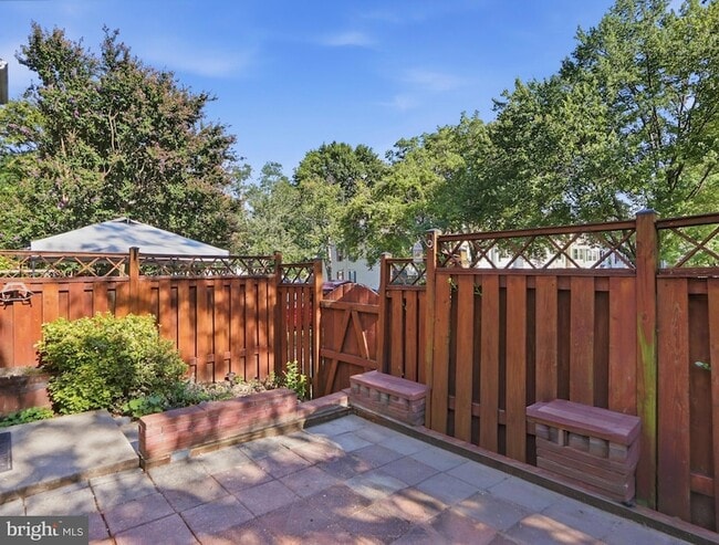 Photo - 40 Whitechurch Ct
