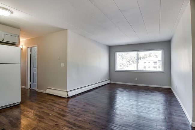 Hillvista Apartments
