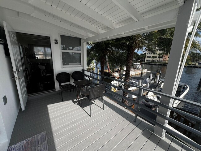 Photo - 904 NE 20th Ave