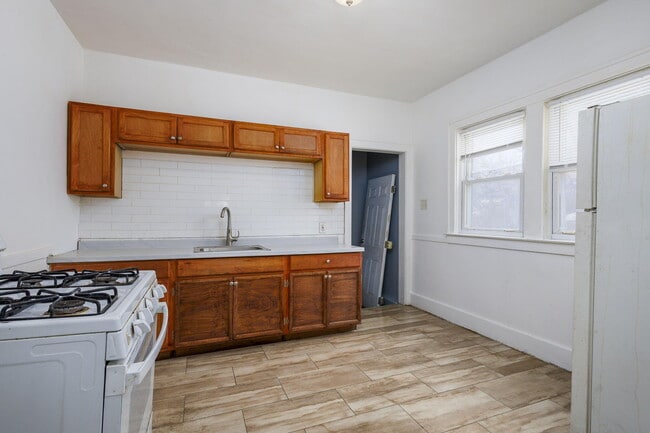 Photo - 19572 Alcoy Ave