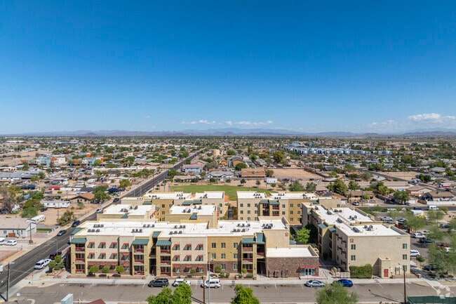 Photo - Heritage Apartments