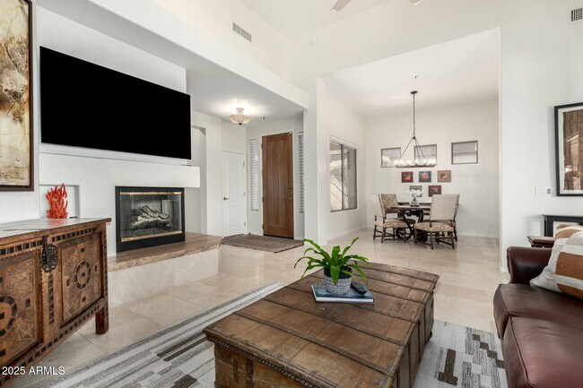 6584 Shooting Star Way
