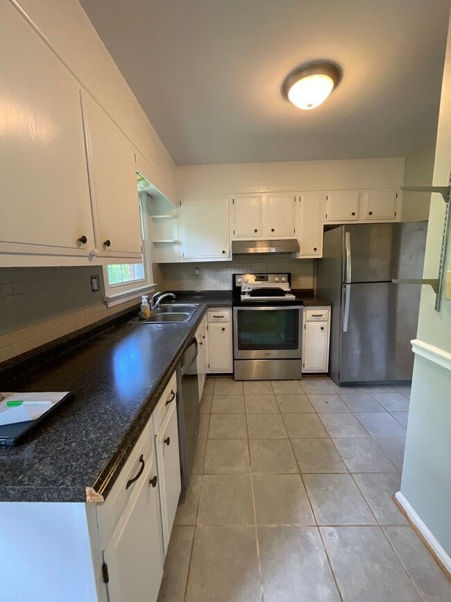 Photo - 1139 Ardmore Dr