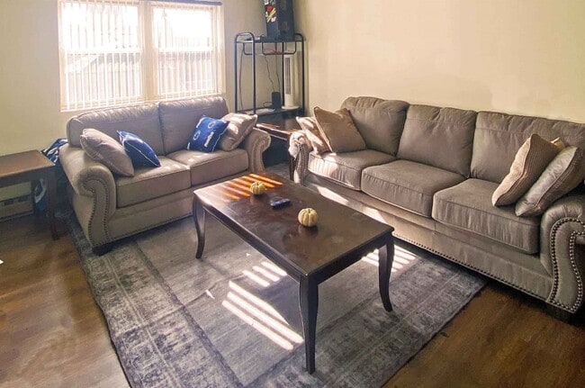 Photo - Beaver Plaza-408 Unit 408