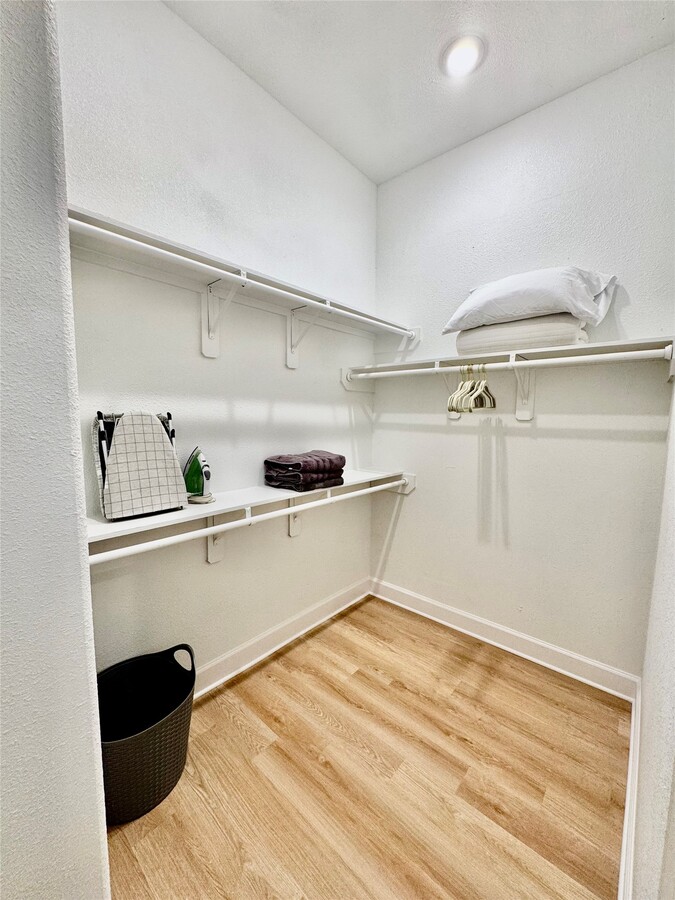 Photo - 5306 Ridgeway Dr