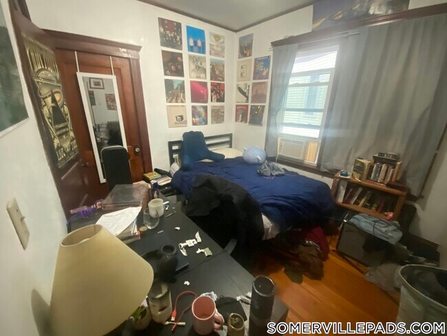 Photo - 102 W Adams St Unidad 1