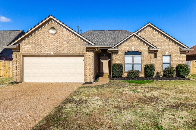 Building Photo - 300 Mossy Springs Dr Rental