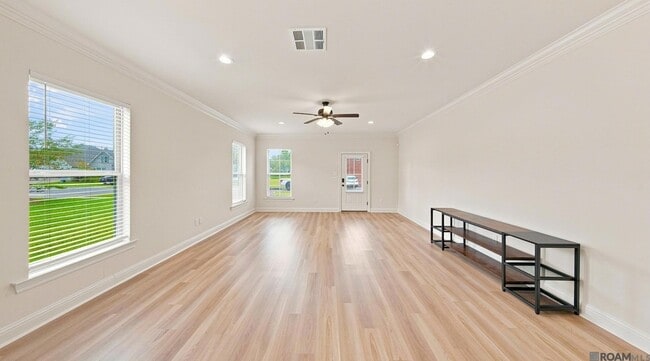 Photo - 7211 Kenilworth Crossing Ave