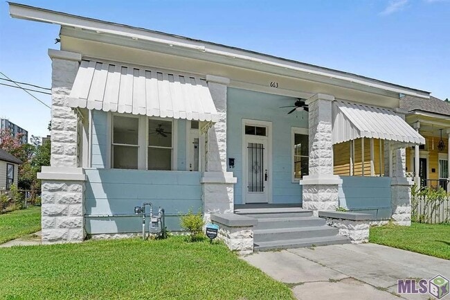 Building Photo - Charming 3 bedroom home in Historic Spanish Town