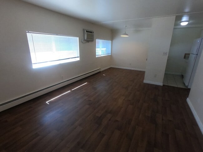 Photo - Tranquil Living in a Stylish 1 Bedroom Garden Floor Apartment